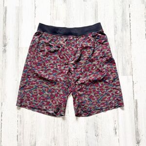 Lululemon The Assert Short Shorts Urban Leopard Red Black 11” Size L